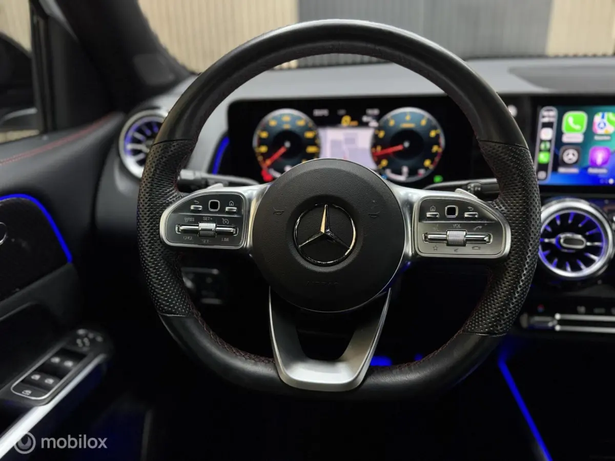 200 4MATIC AMG Line 7p.| Pdc|Cam|Led|Sfeerver