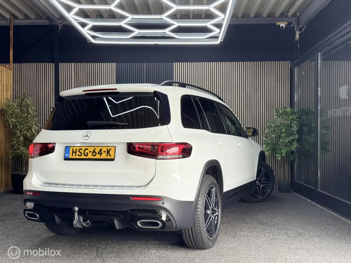 200 4MATIC AMG Line 7p.| Pdc|Cam|Led|Sfeerver