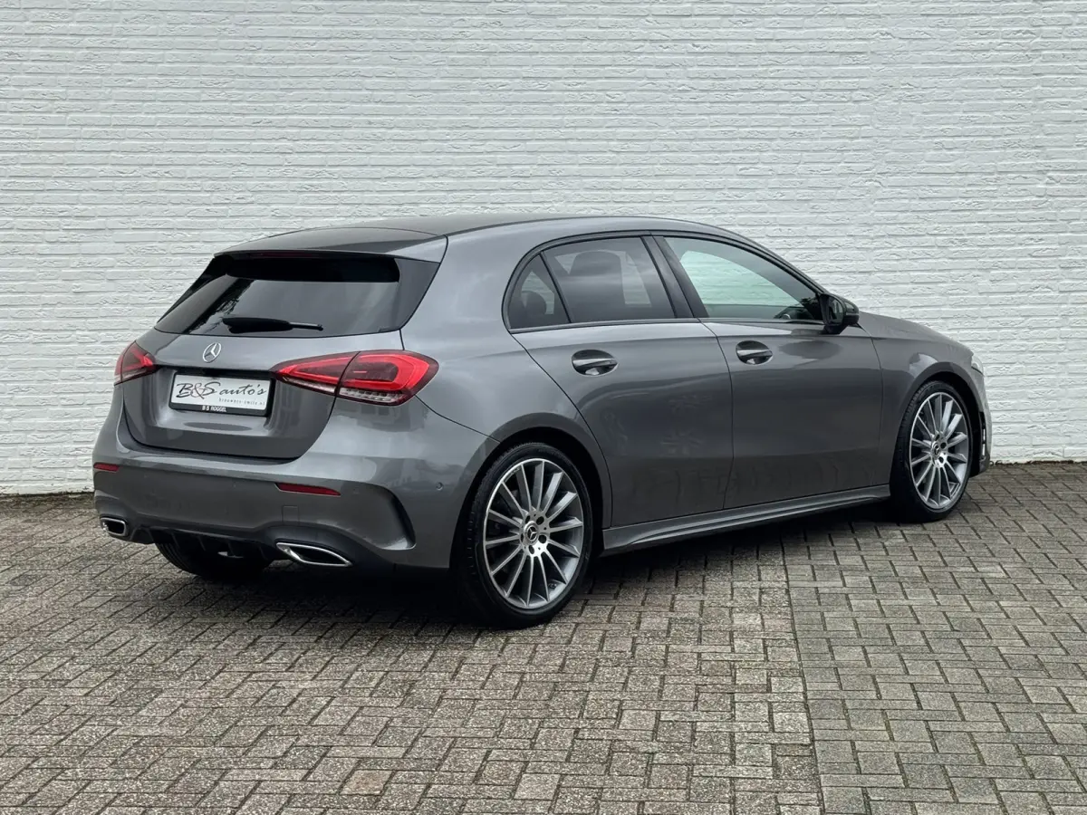 200 AMG Sfeer Camera Clima Navi Stoelverwarming 19"Multispoke velgen Sportonderstel