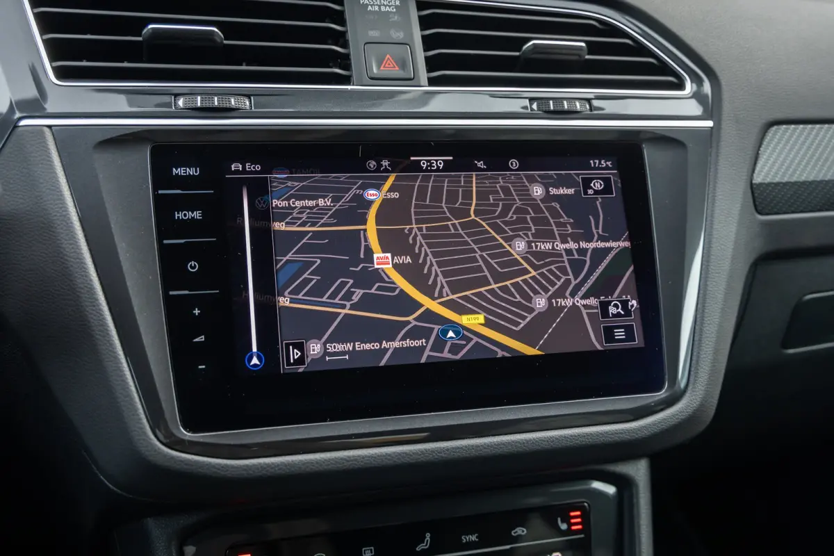 1.4 TSI eHybrid R-Line Business+ | Pano | 360 camera | Black-style | Cruise adaptief | Dodehoek detectie | Stoel+stuur verwarming | Cruise control adaptief | Cruise control adaptief met Stop