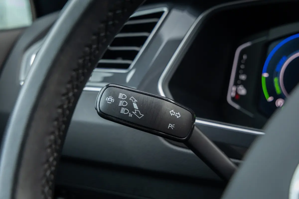 1.4 TSI eHybrid R-Line Business+ | Pano | 360 camera | Black-style | Cruise adaptief | Dodehoek detectie | Stoel+stuur verwarming | Cruise control adaptief | Cruise control adaptief met Stop