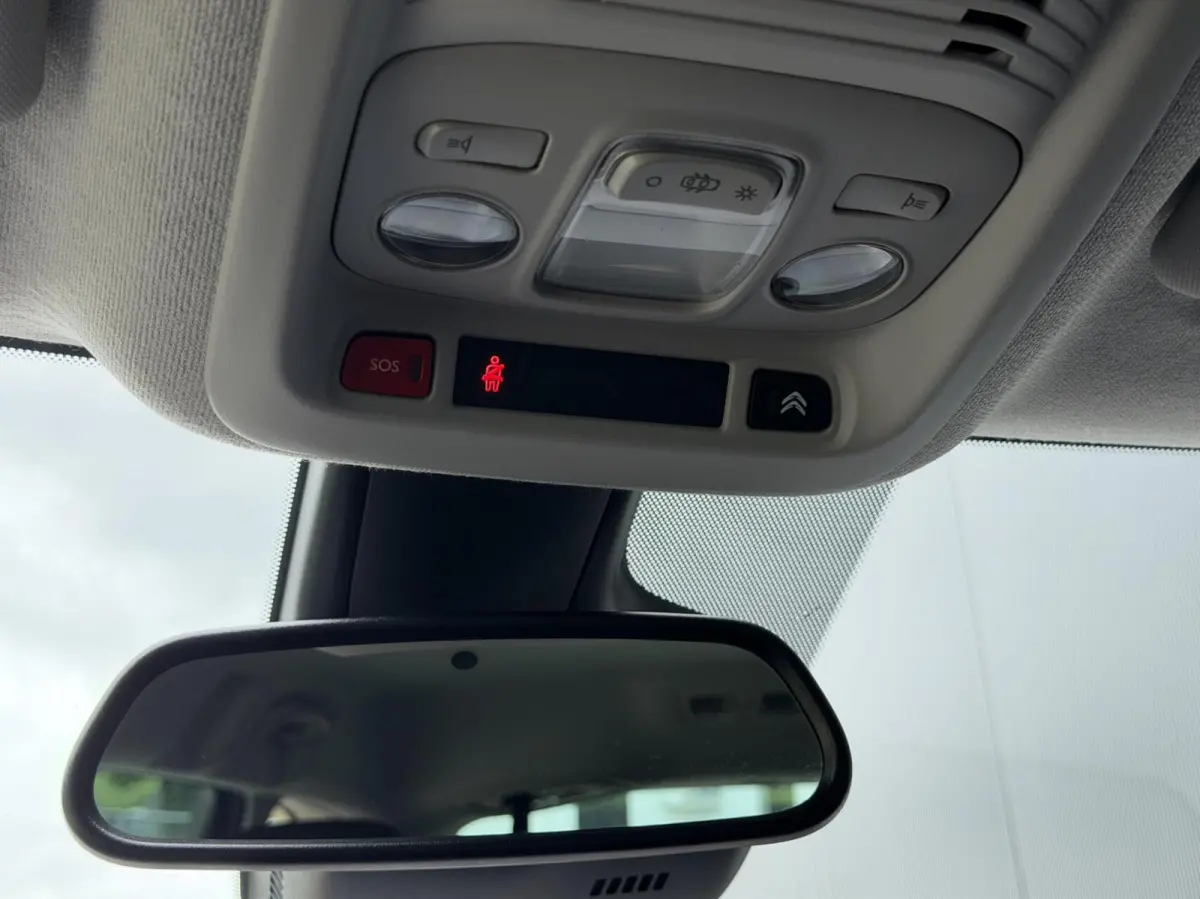 1.2 PureTech S&S Shine Automaat Headsup
