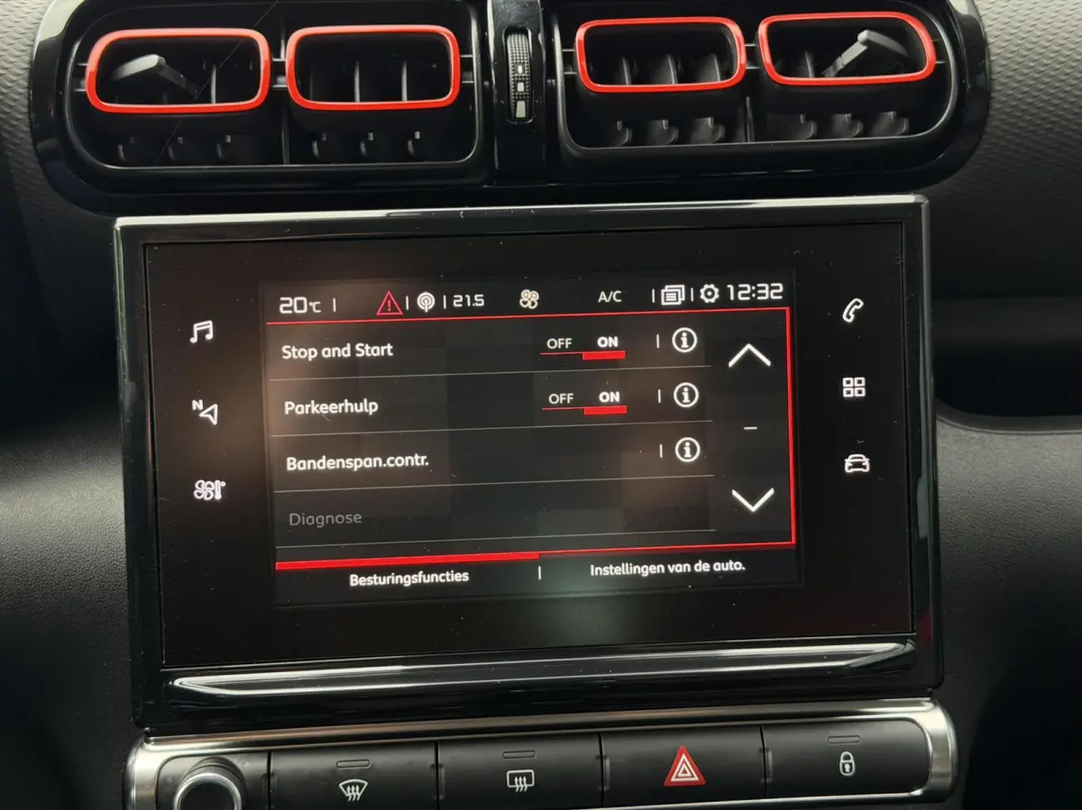1.2 PureTech S&S Shine Automaat Headsup