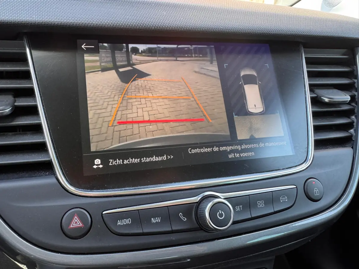 1.2 Turbo 130PK Elegance Automaat | Navigatie | AGR-Bestuurdersstoel | Camera | Parkeersensoren | Cruise Control | DAB | | Bluetooth telefoonvoorbereiding | Boordcomputer | Bots waarschuwing