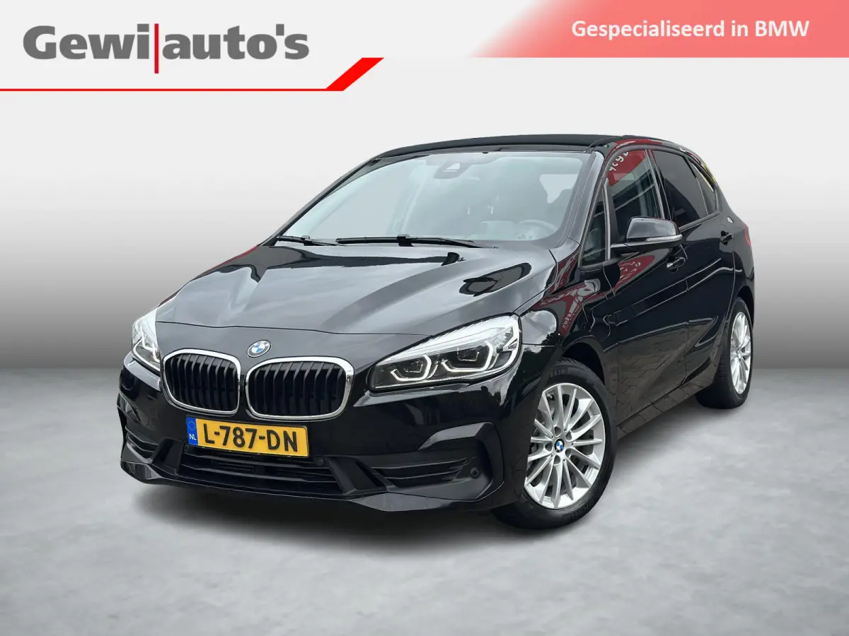 225xe iPerformance HUD|Camera|Leder
