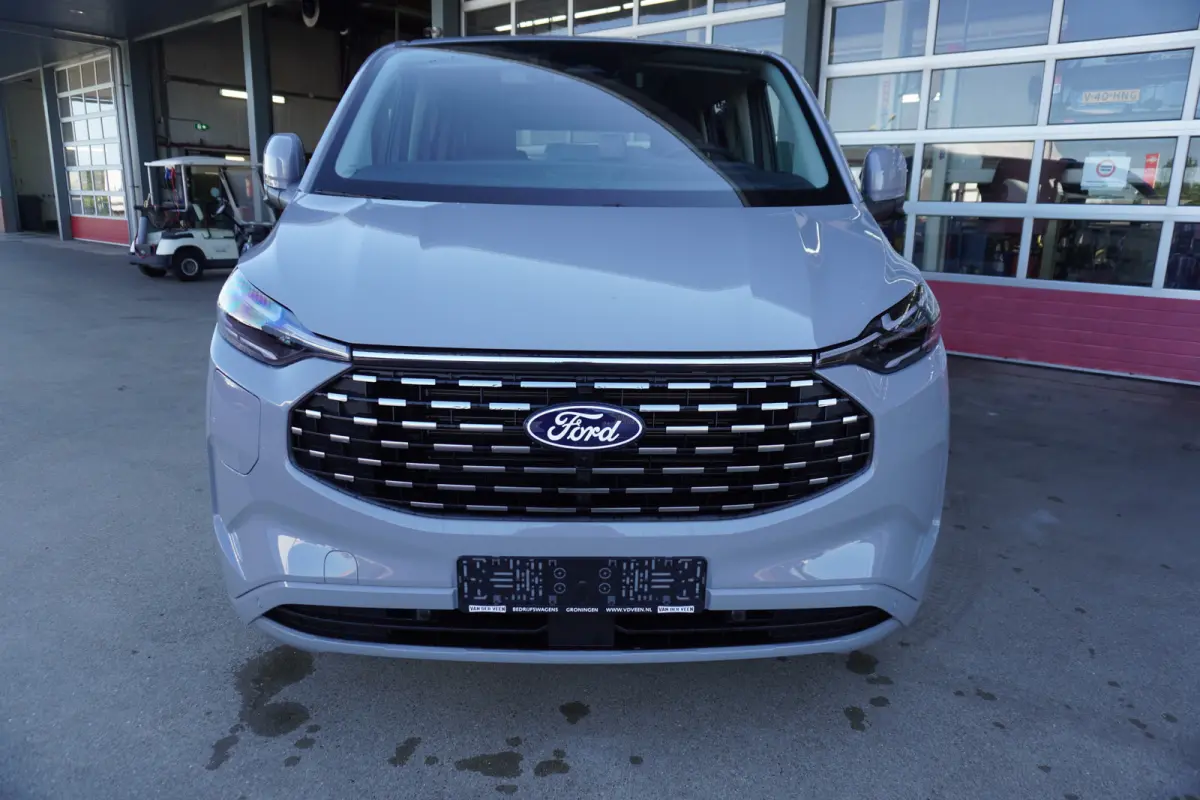 340L 2.5 PHEV 233PK L2H1 Titanium X 8 Persoons PHEV Automaat nr. V 067 | Hybride | Airco | Adap. Cruise | Navi | Pano | 360 Cam | Elek.Schuifdeur L+R| Incl BPM
