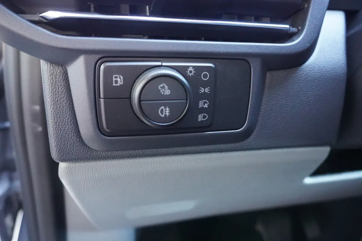 340L 2.5 PHEV 233PK L2H1 Titanium X 8 Persoons PHEV Automaat nr. V 067 | Hybride | Airco | Adap. Cruise | Navi | Pano | 360 Cam | Elek.Schuifdeur L+R| Incl BPM