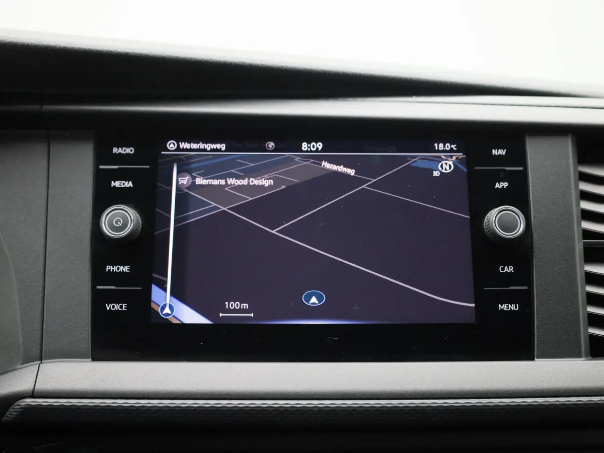 2.0 TDI L1H1 110PK | Airco | Parkeersensoren Achter | Navigatie | Apple/Android Carplay | Elektrisch Verstel/Verwarmbare Spiegels |