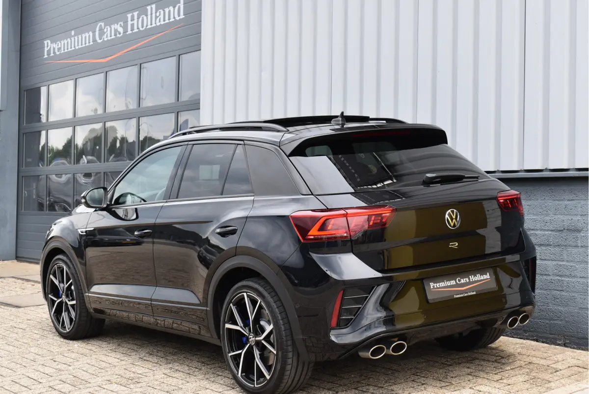 2.0 TSI 4Motion R Facelift Pano Navi Camera Keyless Beats 19 Inch