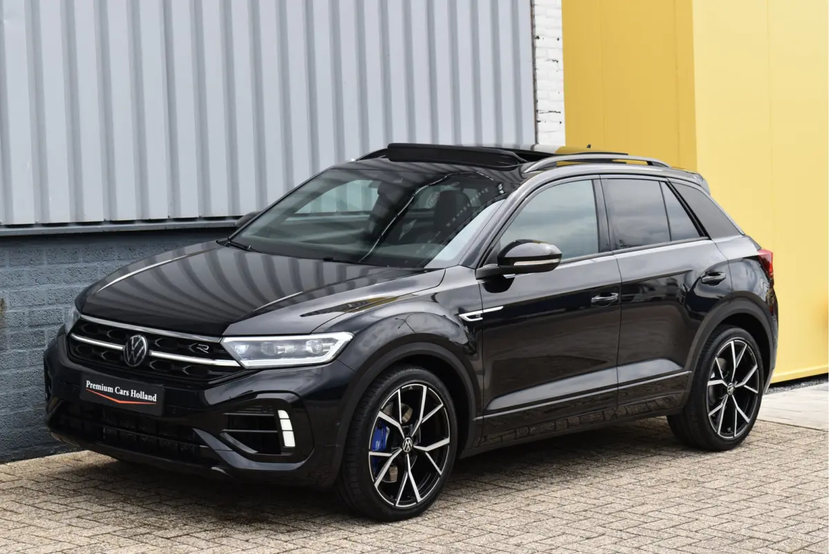 2.0 TSI 4Motion R Facelift Pano Navi Camera Keyless Beats 19 Inch