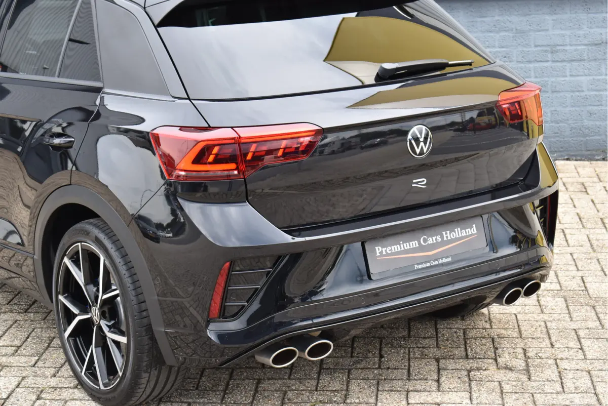 2.0 TSI 4Motion R Facelift Pano Navi Camera Keyless Beats 19 Inch