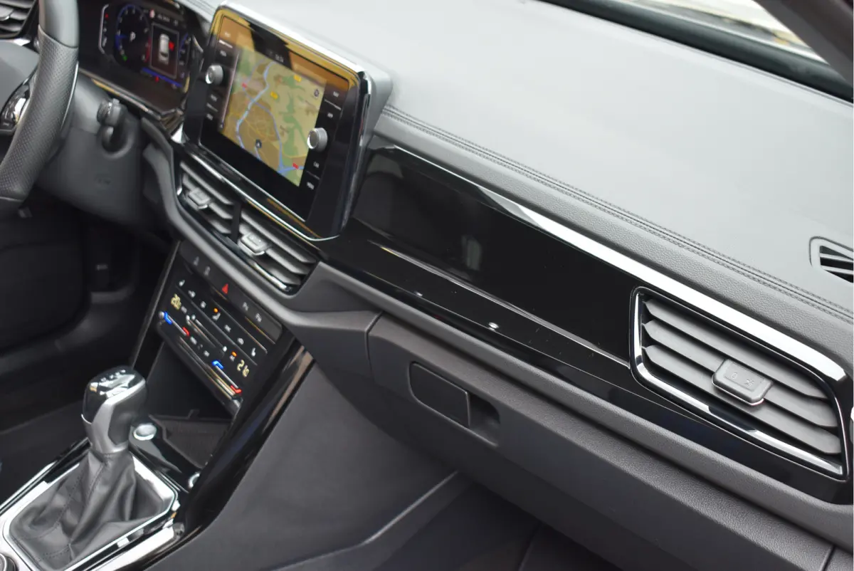 2.0 TSI 4Motion R Facelift Pano Navi Camera Keyless Beats 19 Inch