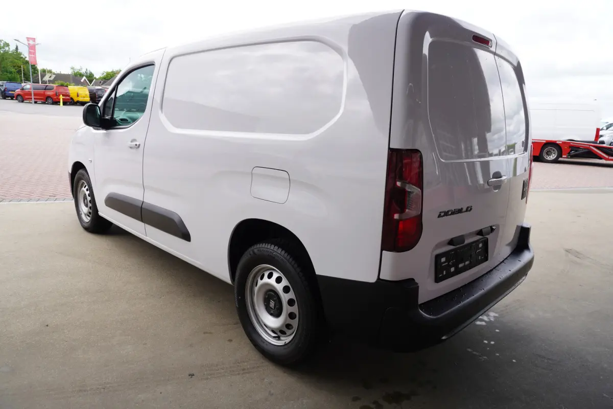 BlueHDi 130PK S&S L2 1000kg 3 zits nr.V059 | Airco | Cruise | Camera | Apple CP+Android auto