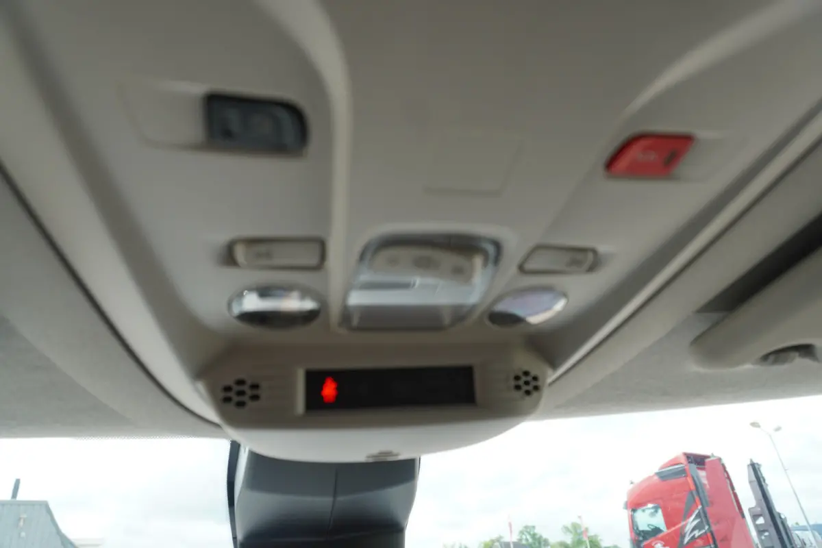 BlueHDi 130PK S&S L2 1000kg 3 zits nr.V059 | Airco | Cruise | Camera | Apple CP+Android auto