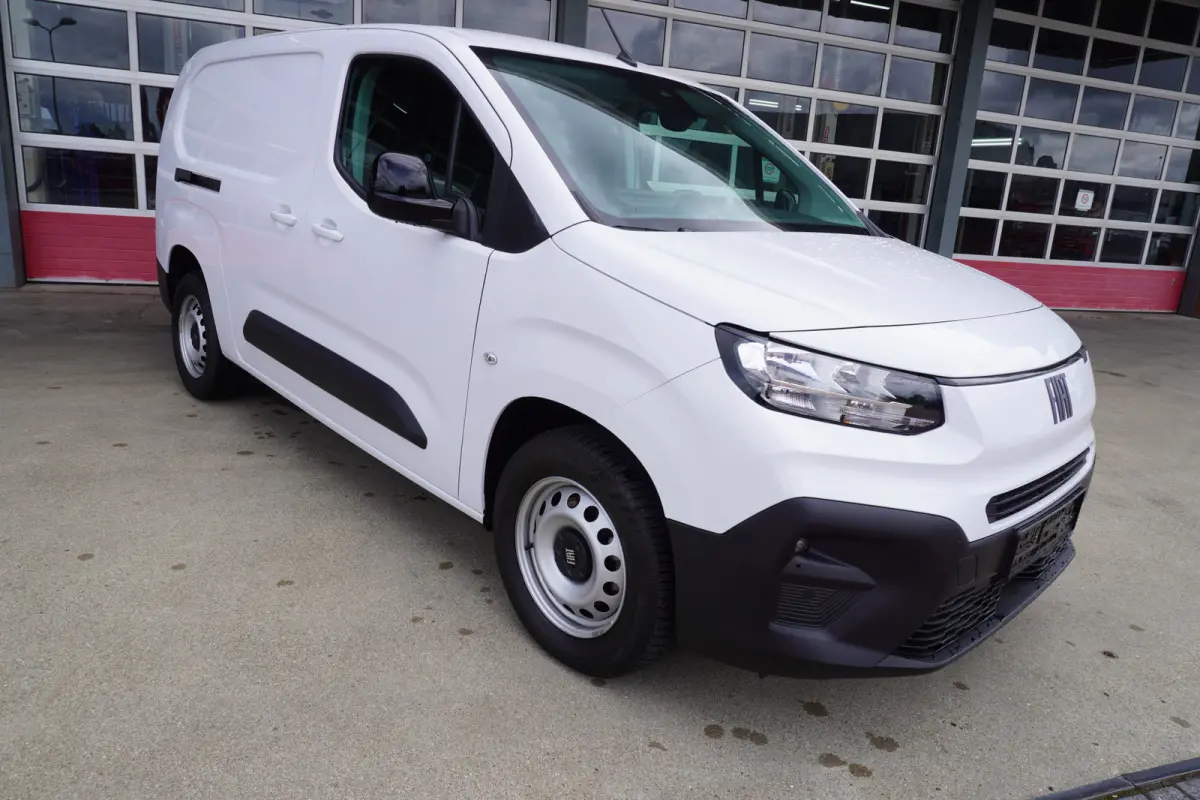 BlueHDi 130PK S&S L2 1000kg 3 zits nr.V059 | Airco | Cruise | Camera | Apple CP+Android auto