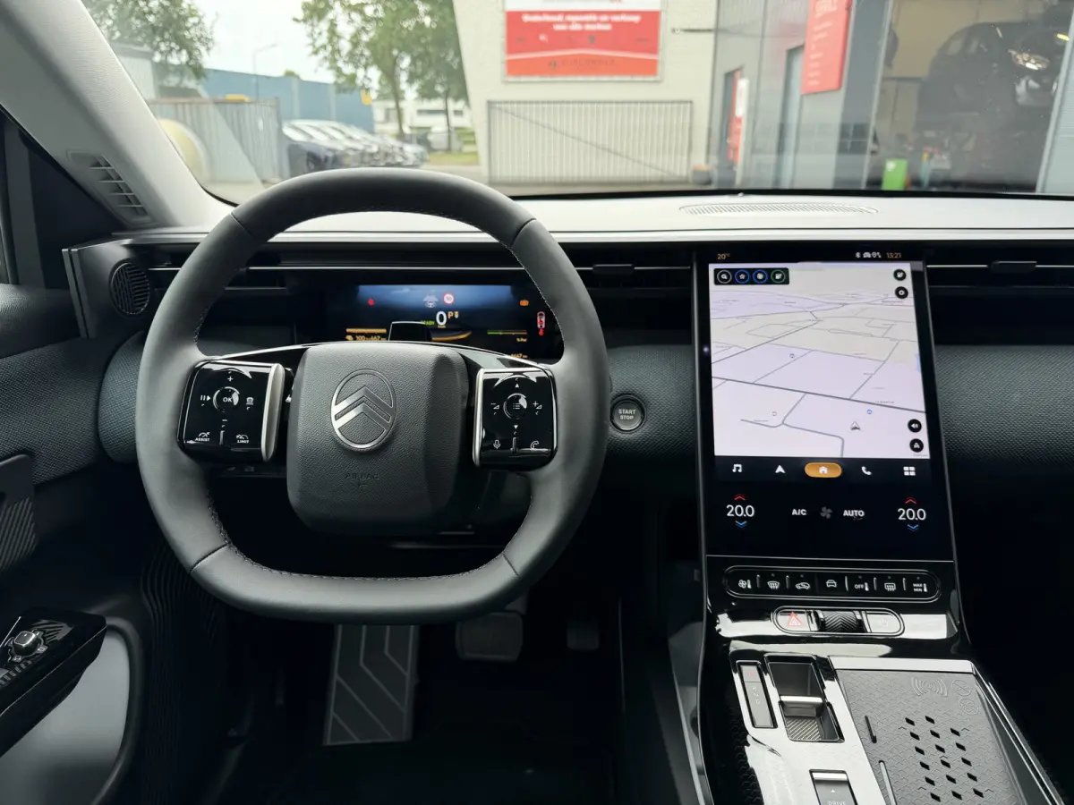 Plus (Pack Techno) Comfort Range 73 kWh (Elektrische Klep - Stoel-/- stuurverwarming - Adaptieve Cruise Controle - Camera - Keyless Entry - 19"incl 4S - LED Matrix - Warmtepomp)