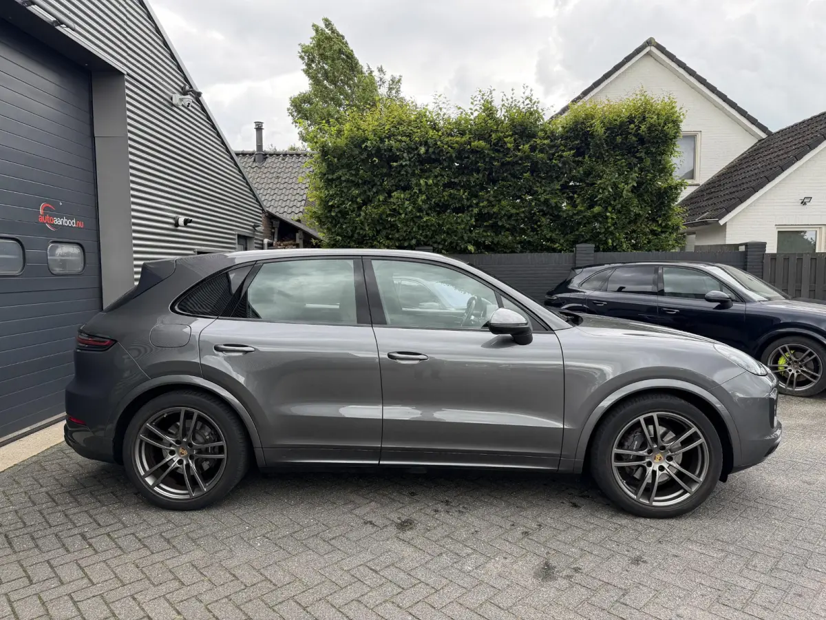 3.0 E-Hybrid Sport Chrono | 360* Camera | Luchtvering | Bose | Stoelventilatie/Verwarming | Elektrische Achterklep |