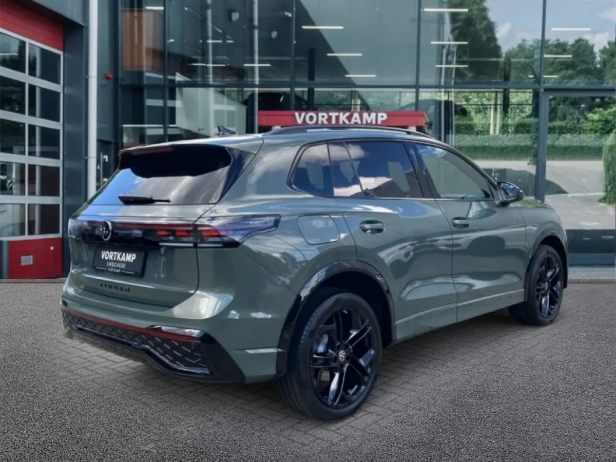 1.5 TSI DSG eHYBRID R-LINE TREKHAAK/360-CAM/ELEK-KLEP/ACC/IQ/STOEL+STUURVERW