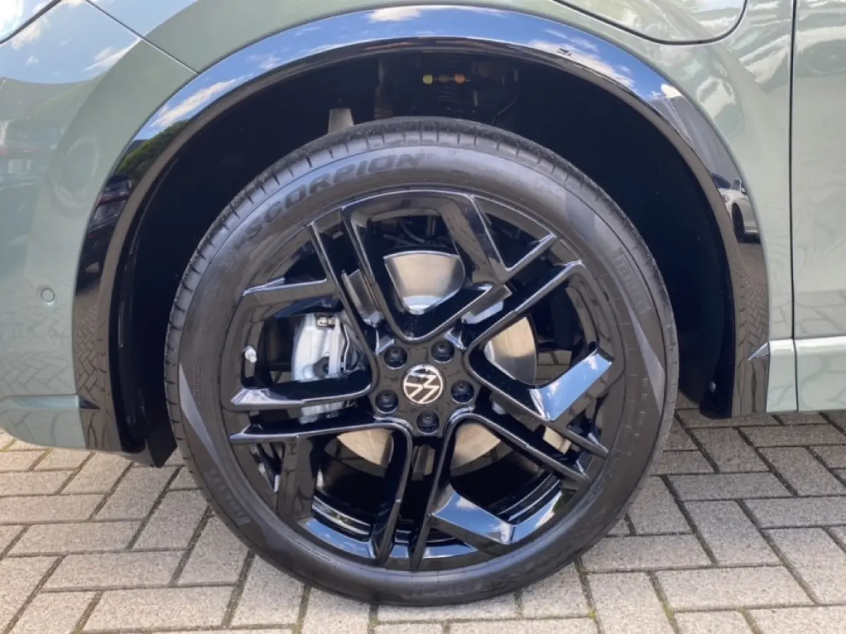 1.5 TSI DSG eHYBRID R-LINE TREKHAAK/360-CAM/ELEK-KLEP/ACC/IQ/STOEL+STUURVERW