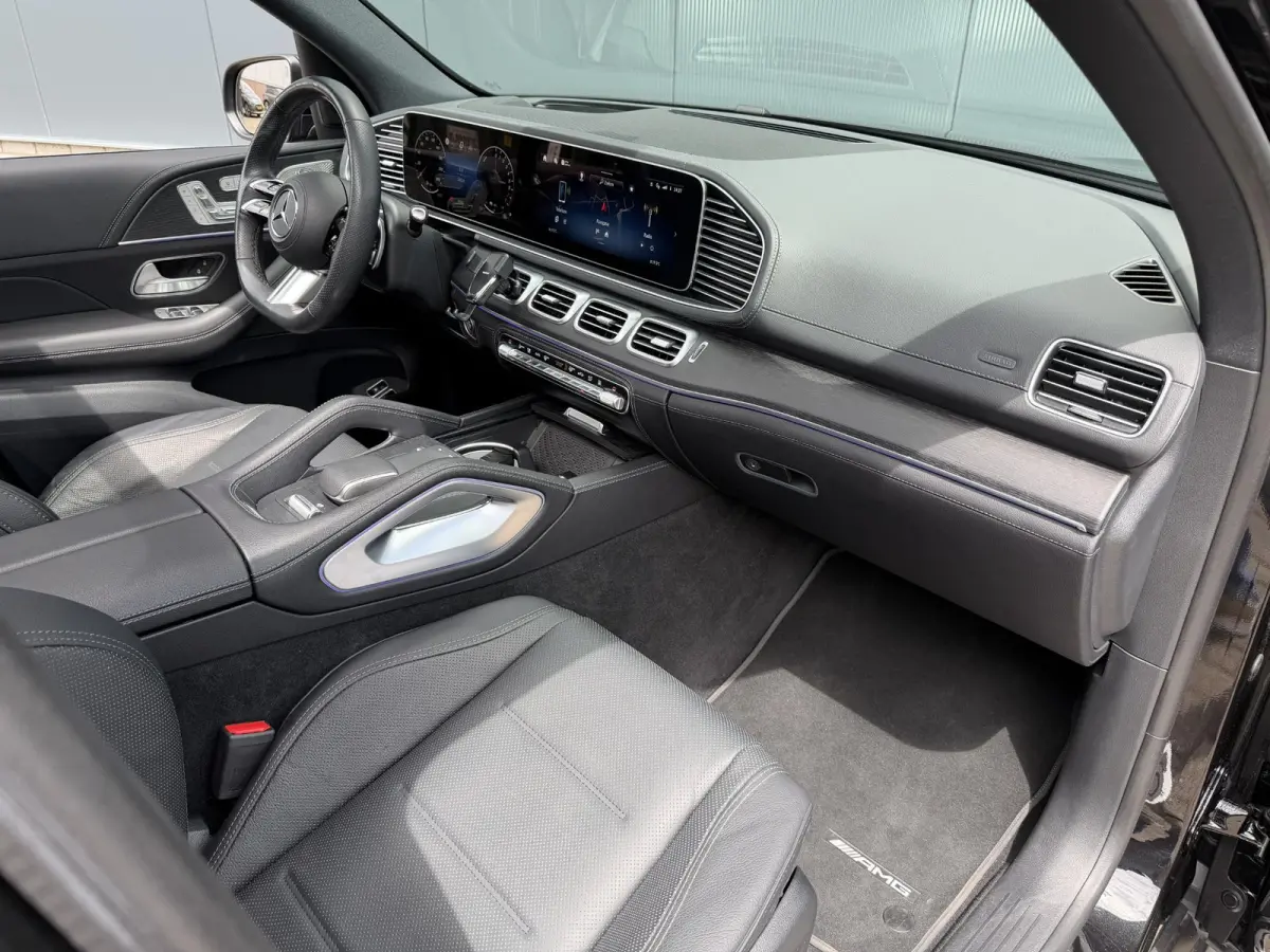 400 e 4MATIC AMG Line Premium + 22"/Airmatic/Panoramadak/Burmester /Trekhaak/Leder + memory/Stuur + stoelverwarming v+a/Stoelkoeling/Head-up/Keyless/360 camera