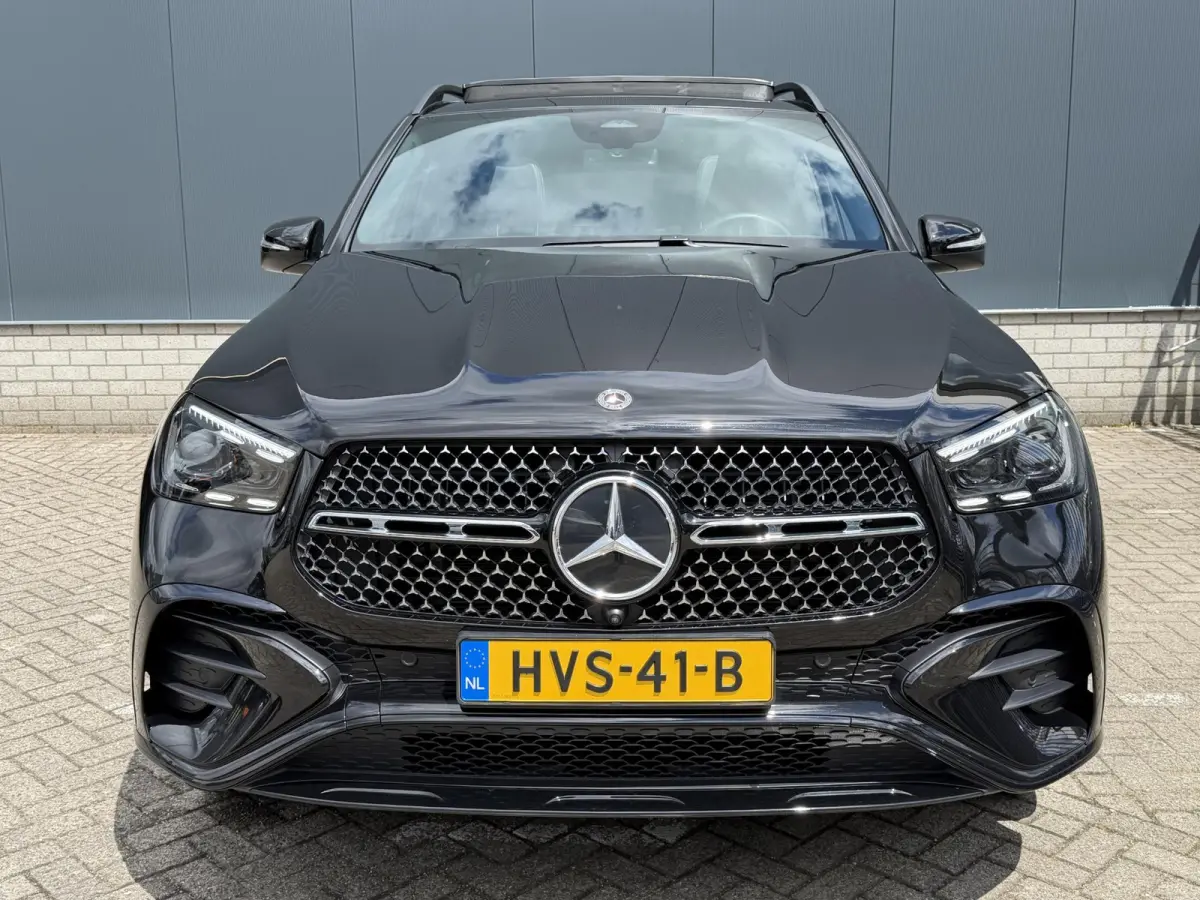 400 e 4MATIC AMG Line Premium + 22"/Airmatic/Panoramadak/Burmester /Trekhaak/Leder + memory/Stuur + stoelverwarming v+a/Stoelkoeling/Head-up/Keyless/360 camera