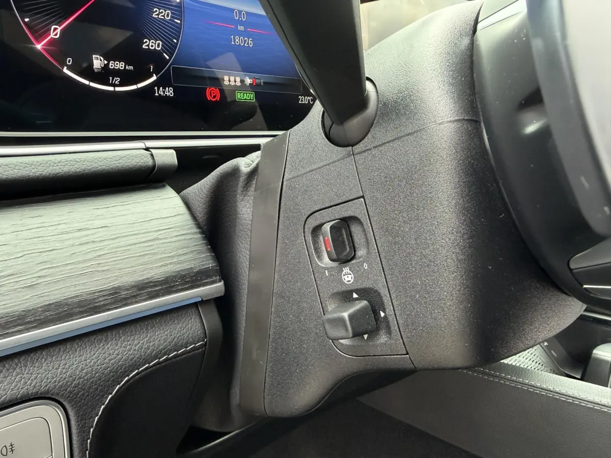 400 e 4MATIC AMG Line Premium + 22"/Airmatic/Panoramadak/Burmester /Trekhaak/Leder + memory/Stuur + stoelverwarming v+a/Stoelkoeling/Head-up/Keyless/360 camera