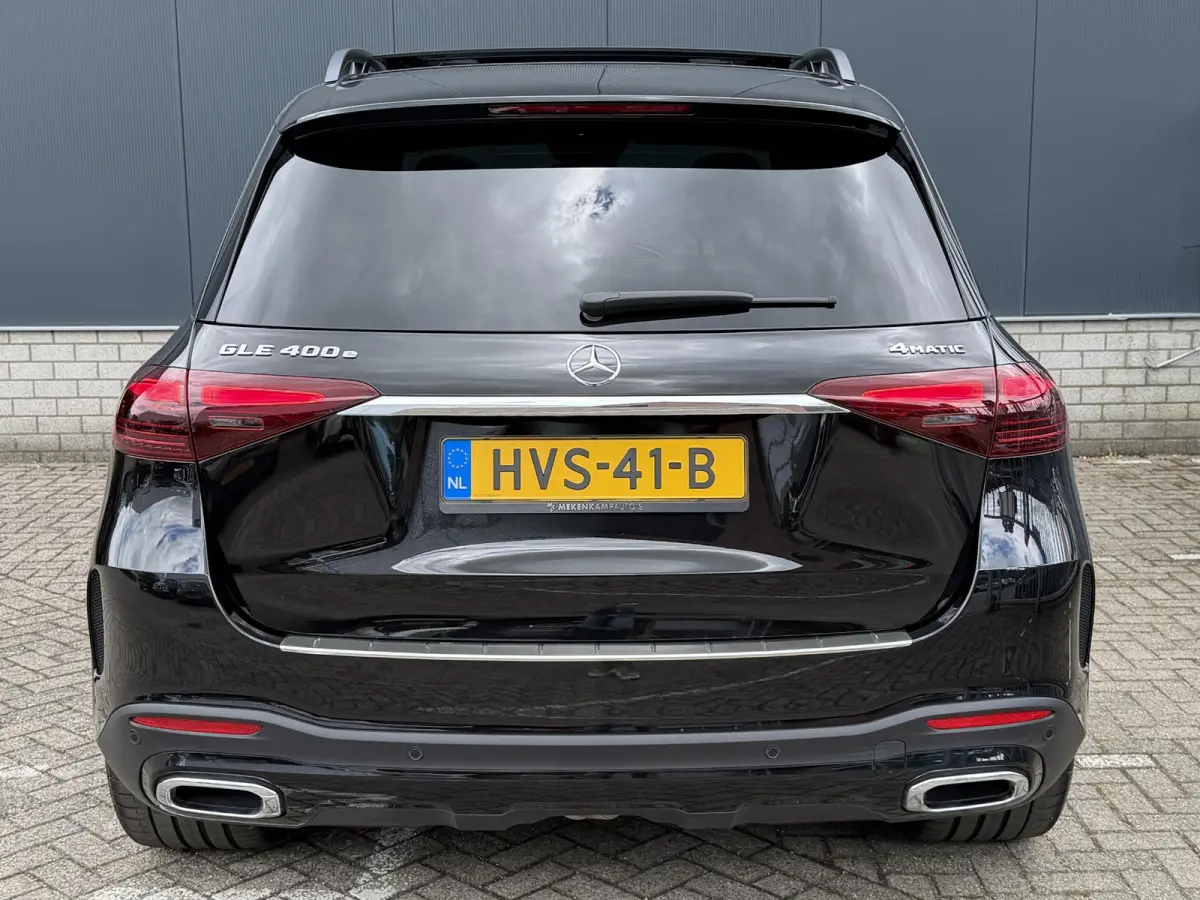 400 e 4MATIC AMG Line Premium + 22"/Airmatic/Panoramadak/Burmester /Trekhaak/Leder + memory/Stuur + stoelverwarming v+a/Stoelkoeling/Head-up/Keyless/360 camera