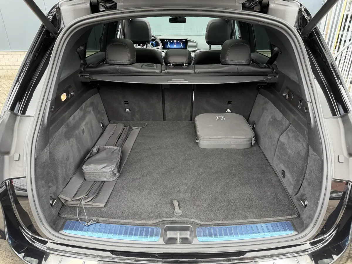 400 e 4MATIC AMG Line Premium + 22"/Airmatic/Panoramadak/Burmester /Trekhaak/Leder + memory/Stuur + stoelverwarming v+a/Stoelkoeling/Head-up/Keyless/360 camera