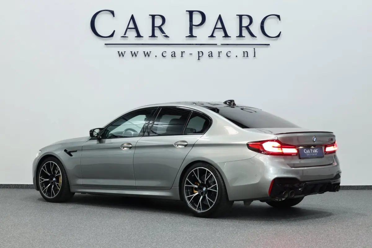 M5 Competition 625+PK KERAMISCH/VIRTUAL/SFEER/SOFT/CARBON/LEER+S.VERWARMING+MEMORY/LMV/360/ACC/ECC/12 MND GARANTIE!