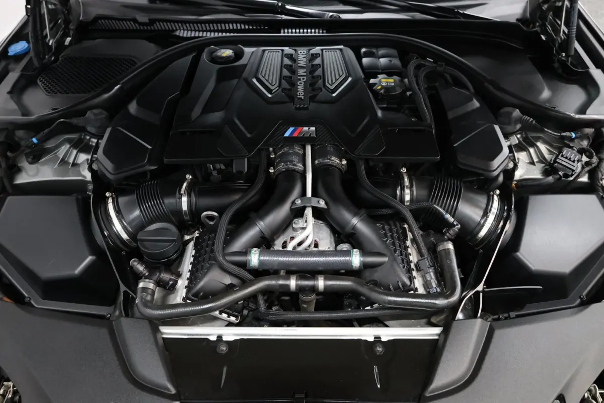 M5 Competition 625+PK KERAMISCH/VIRTUAL/SFEER/SOFT/CARBON/LEER+S.VERWARMING+MEMORY/LMV/360/ACC/ECC/12 MND GARANTIE!