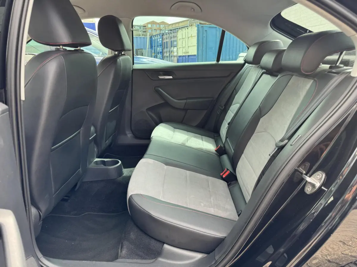 1.4 TSI FR Navi / Clima Dealer OH Automaat
