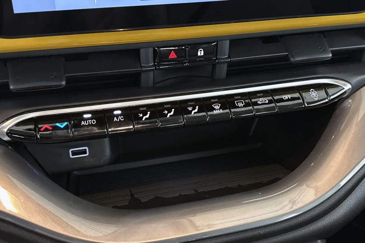 1.0 Hybrid Torino Launch Edition Nieuw Model Apple CarPlay