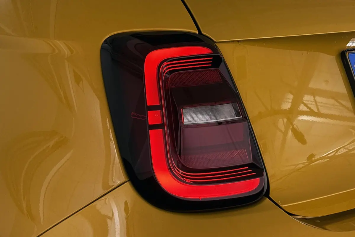 1.0 Hybrid Torino Launch Edition Nieuw Model Apple CarPlay