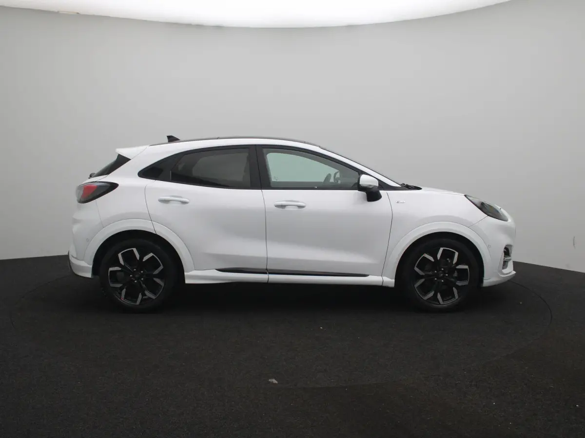 1.0 EcoBoost ST-Line X | Panoramadak | B&O Premium Audio | Apple Carplay/Android Auto | Achteruitrijcamera | Winter Pakket |