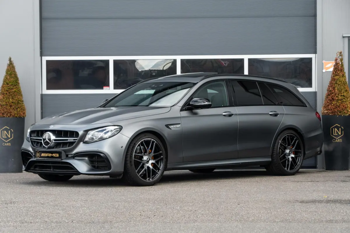 AMG 63 4MATIC+ | HUD | DAB | IWC