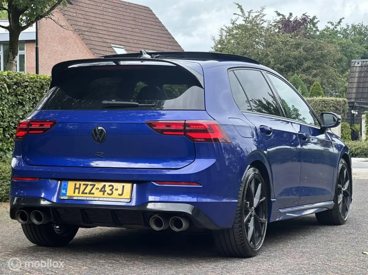 2.0 TSI R 4Motion|PANO|HUD|H&K|AKRA|IQ LIGHT