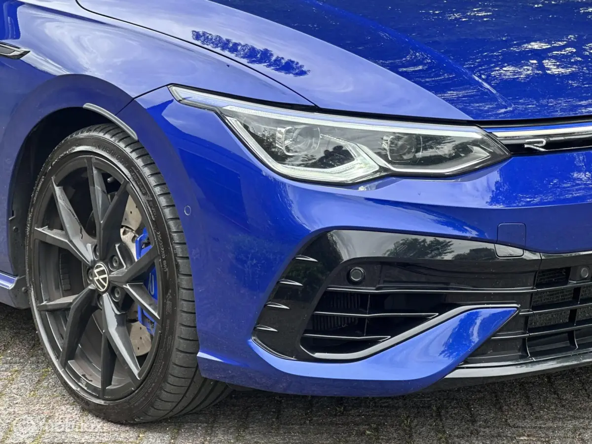 2.0 TSI R 4Motion|PANO|HUD|H&K|AKRA|IQ LIGHT