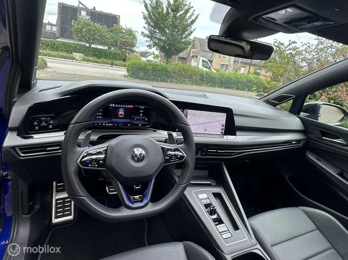 2.0 TSI R 4Motion|PANO|HUD|H&K|AKRA|IQ LIGHT