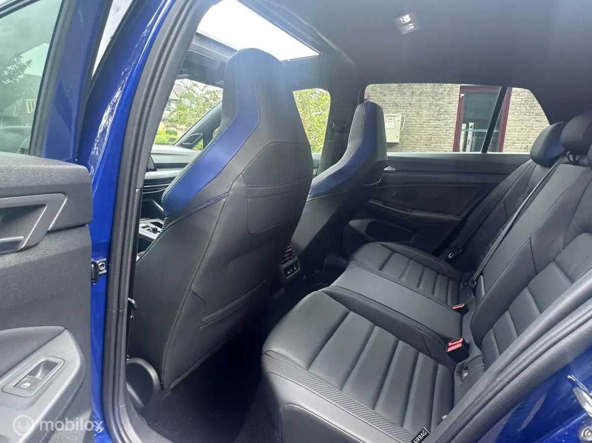 2.0 TSI R 4Motion|PANO|HUD|H&K|AKRA|IQ LIGHT