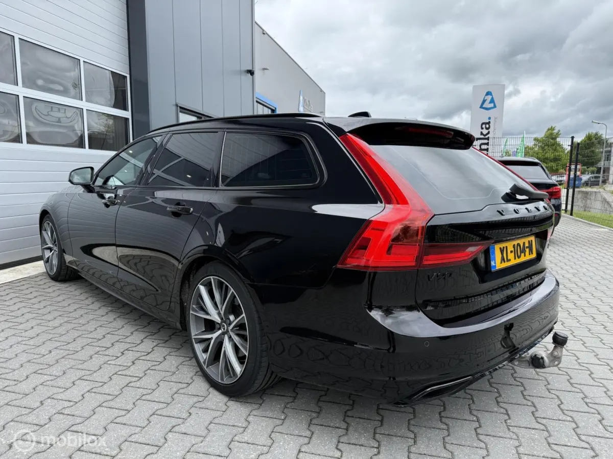 2.0 T4 R-Design / Polestar / ACC / CarPlay