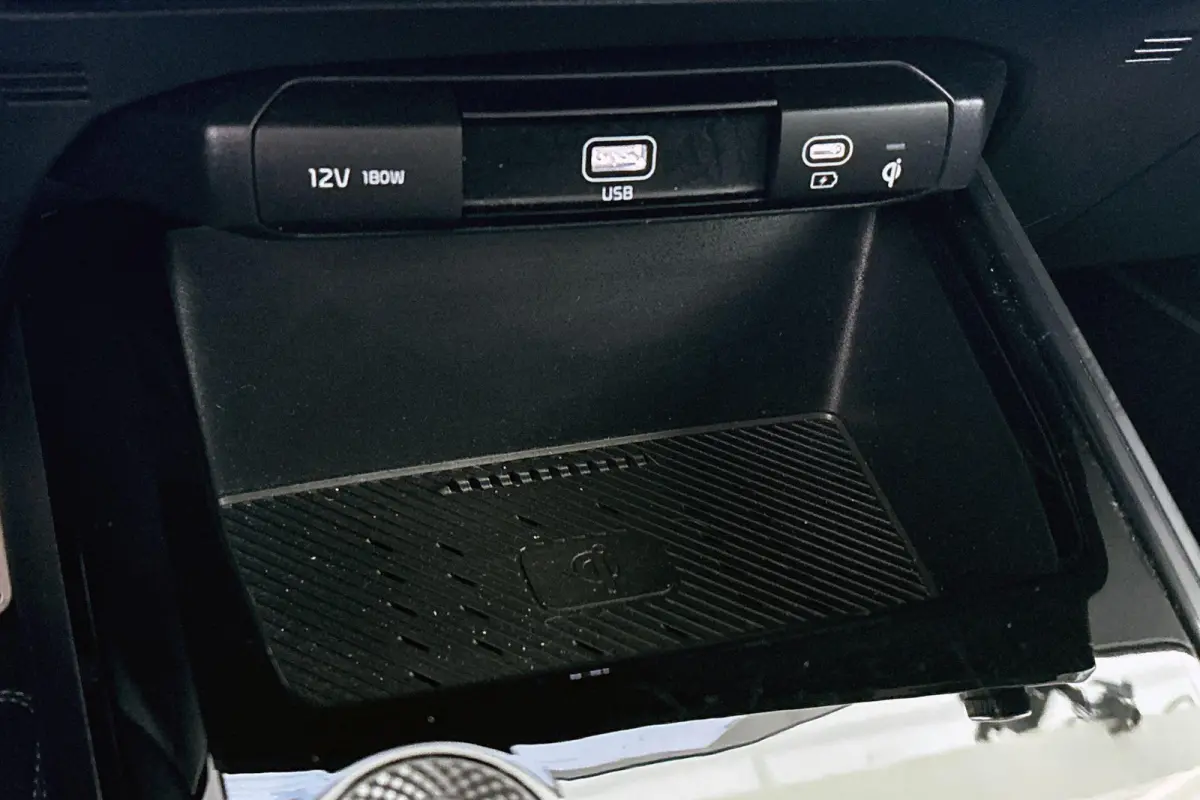1.6 GDi PHEV DynamicPlusLine Elektrisch Verstelbare Stoelen