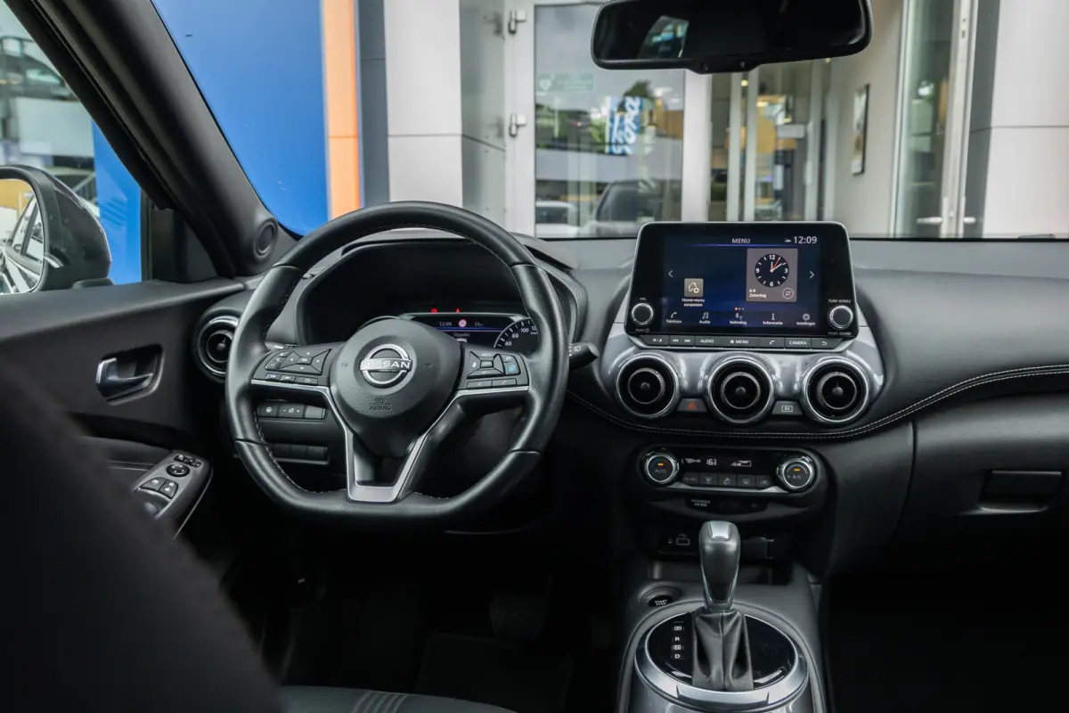 1.6 Hybrid Tekna | BOSE | 360 camera | Cruise adaptief | Leder | Apple Carplay/Android Auto | Dodehoekdetectie met correctie | Volledig digitaal dashboard | Apple Carplay/Android Auto|telefo