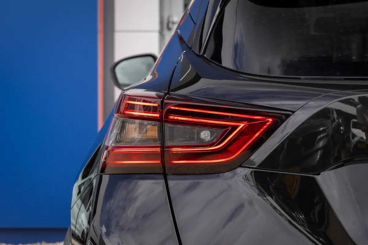 1.6 Hybrid Tekna | BOSE | 360 camera | Cruise adaptief | Leder | Apple Carplay/Android Auto | Dodehoekdetectie met correctie | Volledig digitaal dashboard | Apple Carplay/Android Auto|telefo