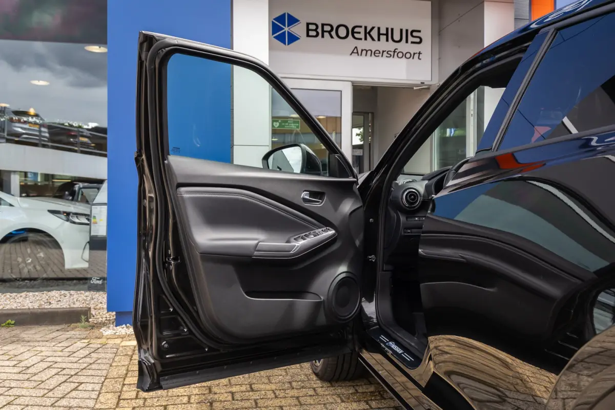 1.6 Hybrid Tekna | BOSE | 360 camera | Cruise adaptief | Leder | Apple Carplay/Android Auto | Dodehoekdetectie met correctie | Volledig digitaal dashboard | Apple Carplay/Android Auto|telefo