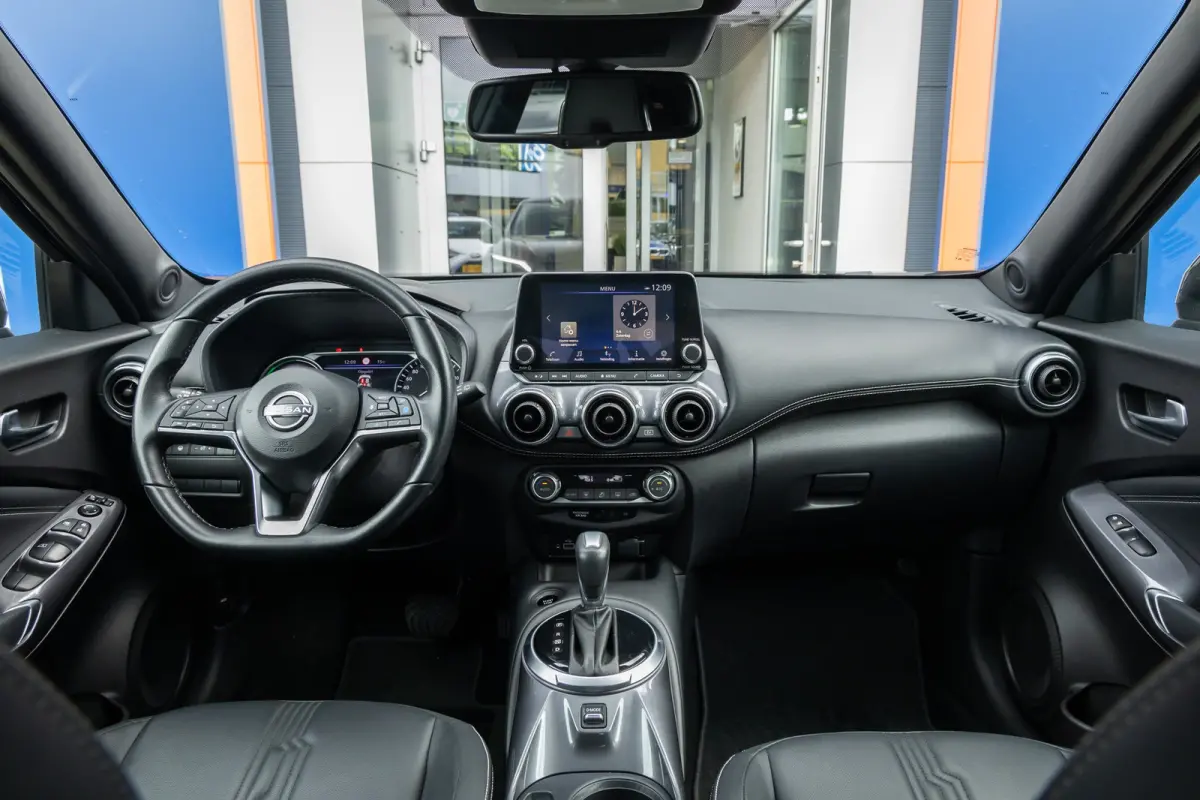 1.6 Hybrid Tekna | BOSE | 360 camera | Cruise adaptief | Leder | Apple Carplay/Android Auto | Dodehoekdetectie met correctie | Volledig digitaal dashboard | Apple Carplay/Android Auto|telefo