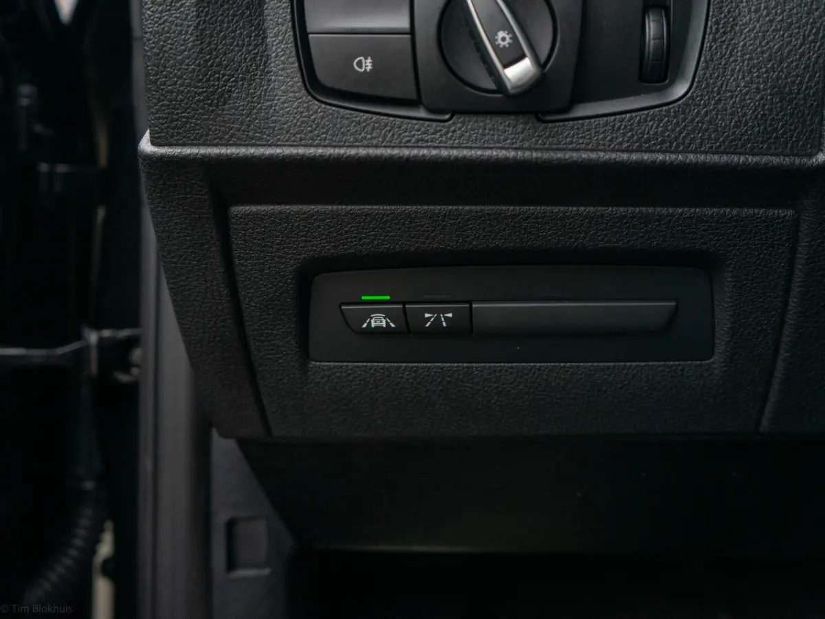 M2 DCT 370PK NIEUWSTAAT I NL-AUTO I NAP I DEALER-ONDERHOUDEN I I 19" I Harman kardon I Leer I Schuifdak I Memory I Camera I Led I Carplay I Carbon I