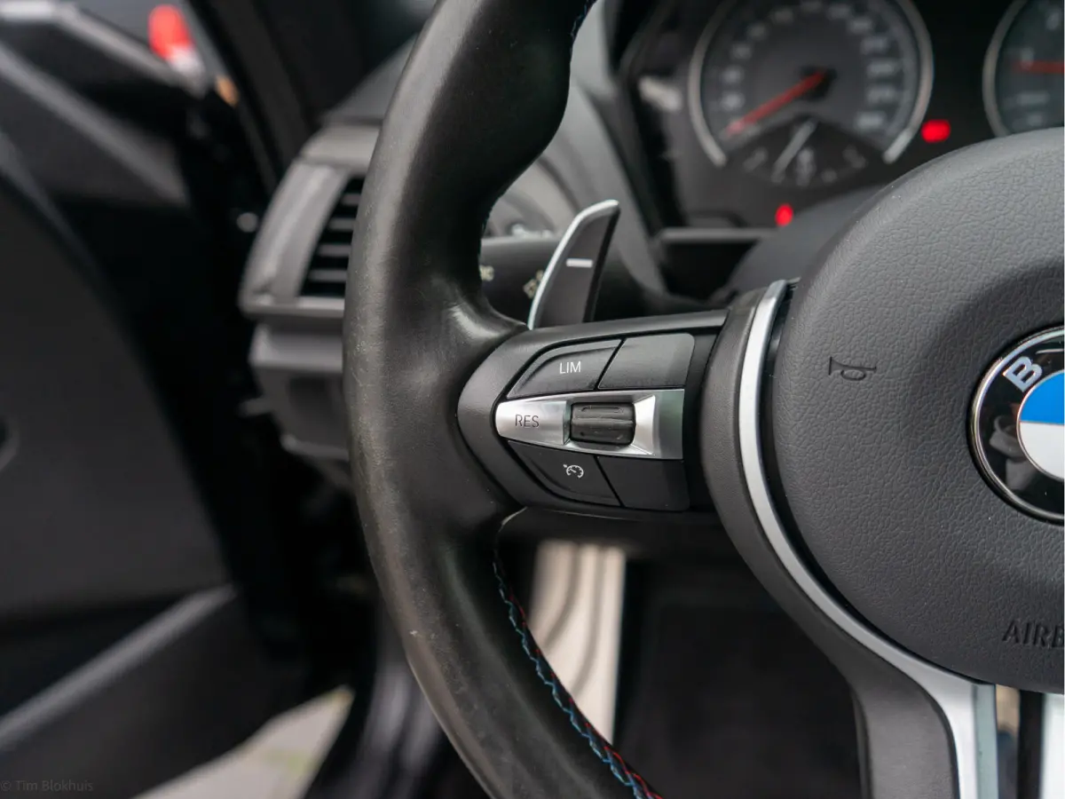 M2 DCT 370PK NIEUWSTAAT I NL-AUTO I NAP I DEALER-ONDERHOUDEN I I 19" I Harman kardon I Leer I Schuifdak I Memory I Camera I Led I Carplay I Carbon I