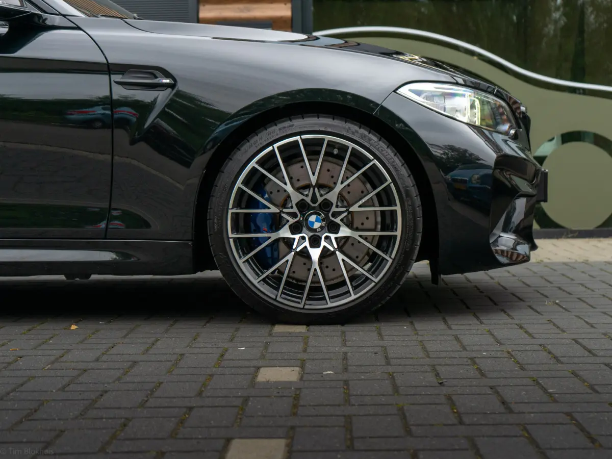 M2 DCT 370PK NIEUWSTAAT I NL-AUTO I NAP I DEALER-ONDERHOUDEN I I 19" I Harman kardon I Leer I Schuifdak I Memory I Camera I Led I Carplay I Carbon I