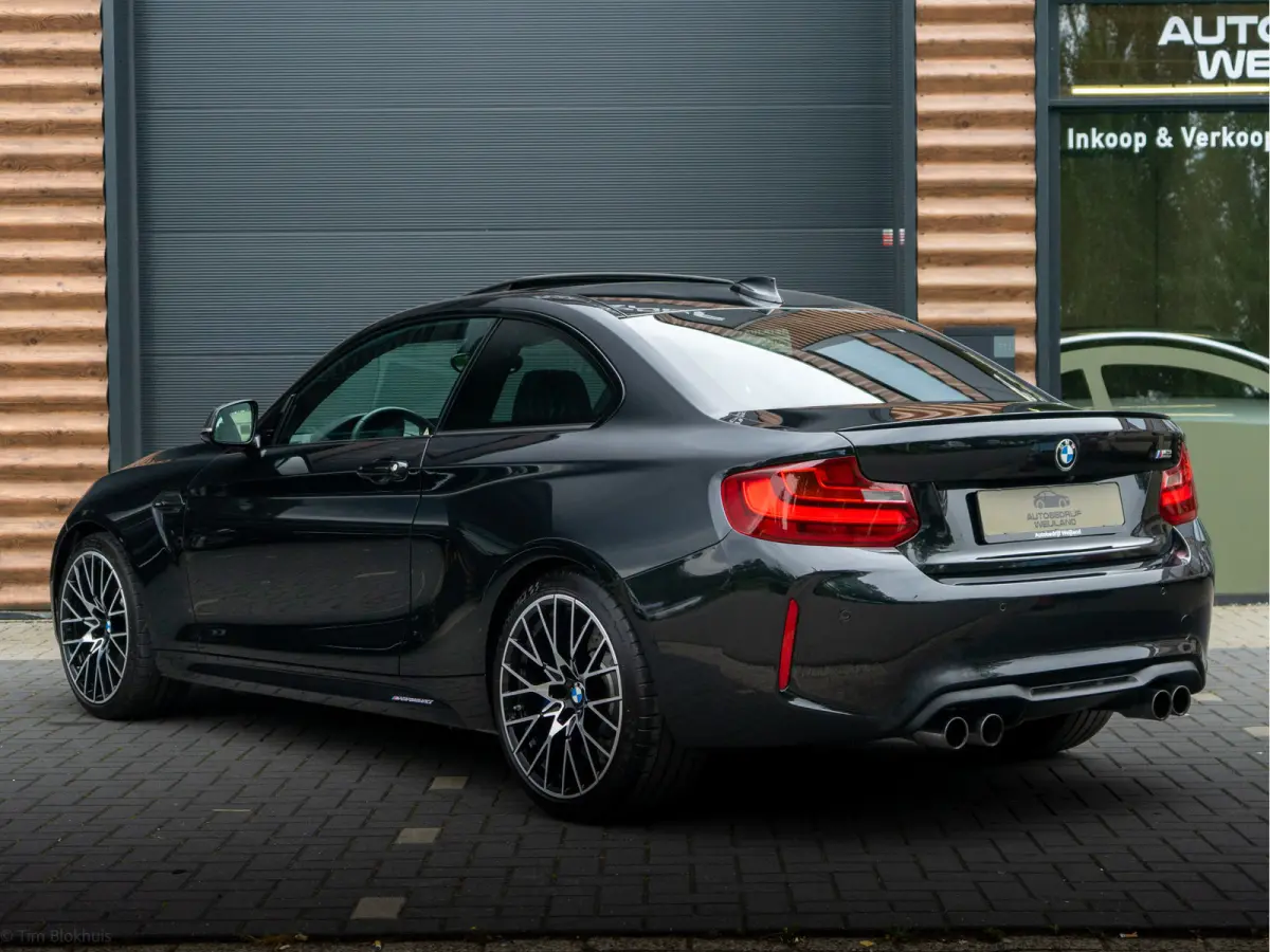 M2 DCT 370PK NIEUWSTAAT I NL-AUTO I NAP I DEALER-ONDERHOUDEN I I 19" I Harman kardon I Leer I Schuifdak I Memory I Camera I Led I Carplay I Carbon I