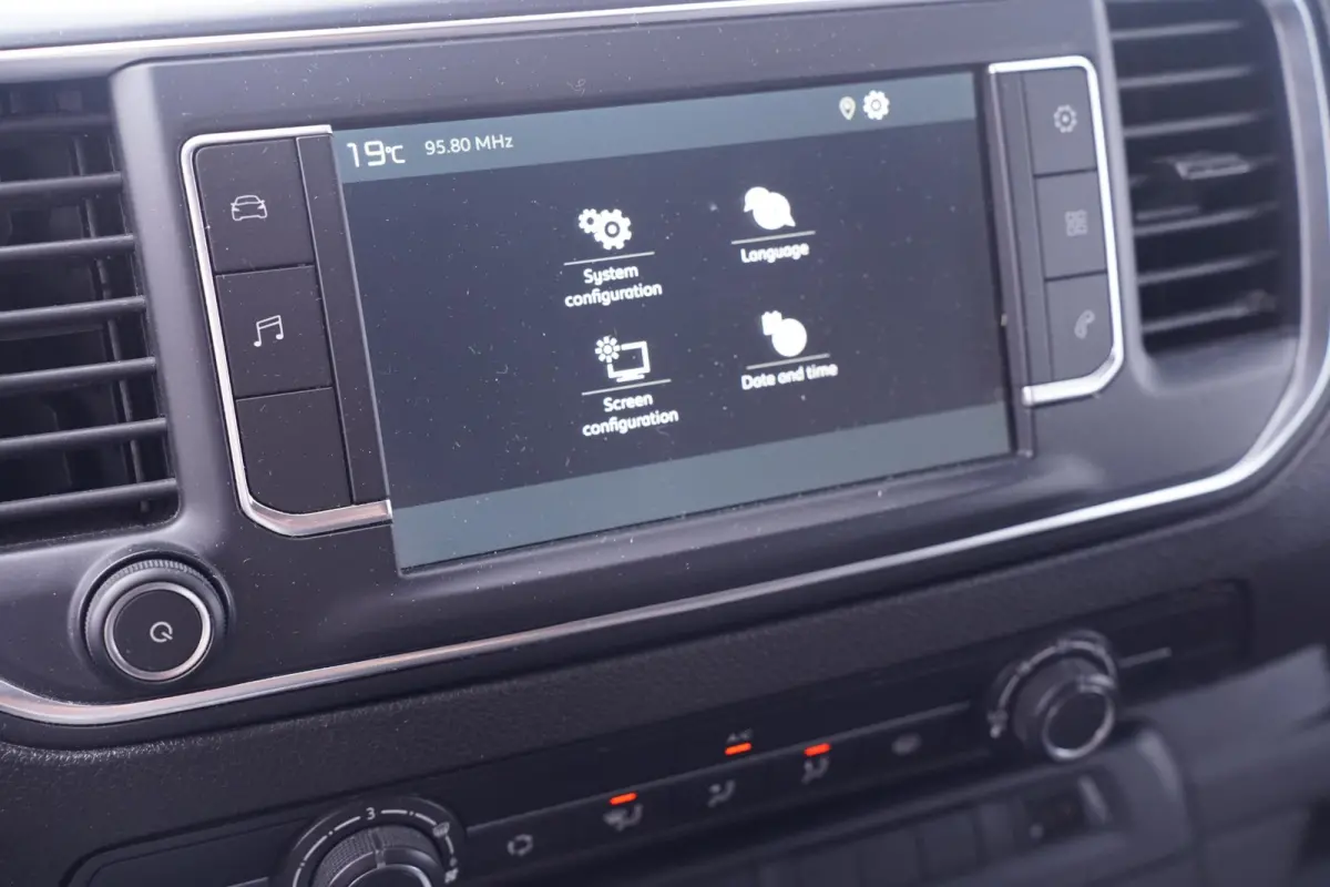 1.5 Multijet 102 pk L3 Airco, Apple Carplay Cruise control, Laadruimte Pakket, PDC achter, 3-Zits